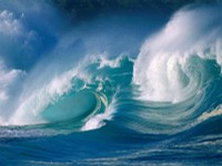 Le onde del mare e la schiuma